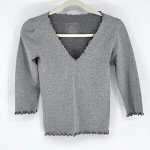 Intimately Free People Gray Ruffle Edge V-Neck Long Sleeve Top M/L